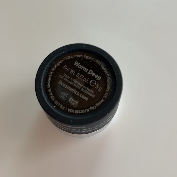 It Cosmetics in ‘DEEP’ Bye Bye Lot of 3 Makeup Products - Picture 5 of 9
